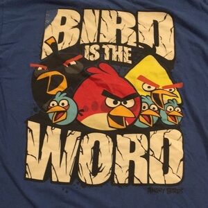 Men’s Graphic Tee size Large (C)